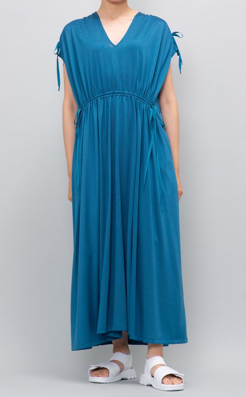 Vネックギャザーフレアワンピース