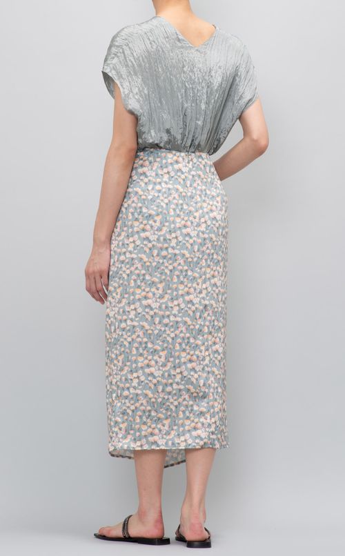 フラワープリントスカート