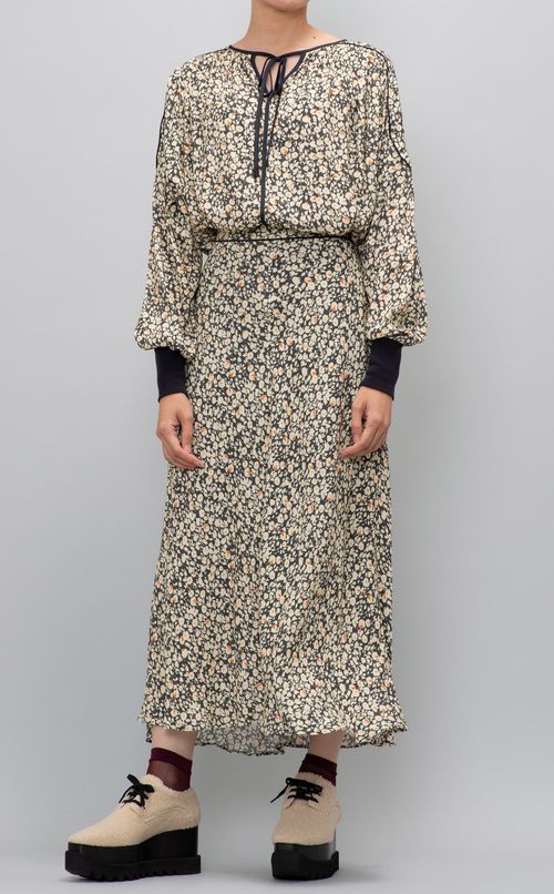 フラワープリントフレアスカート