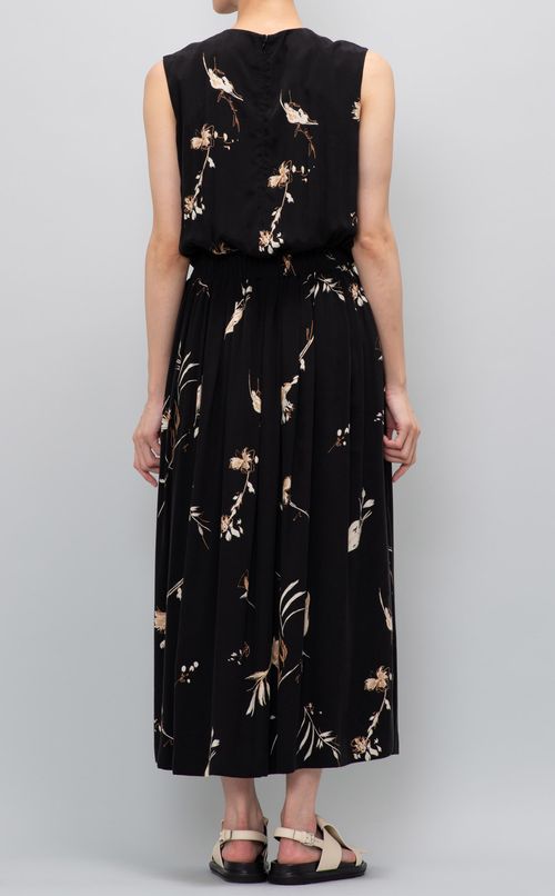 フラワープリントギャザーワンピース