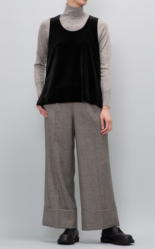 ベロアノースリーブプルオーバー