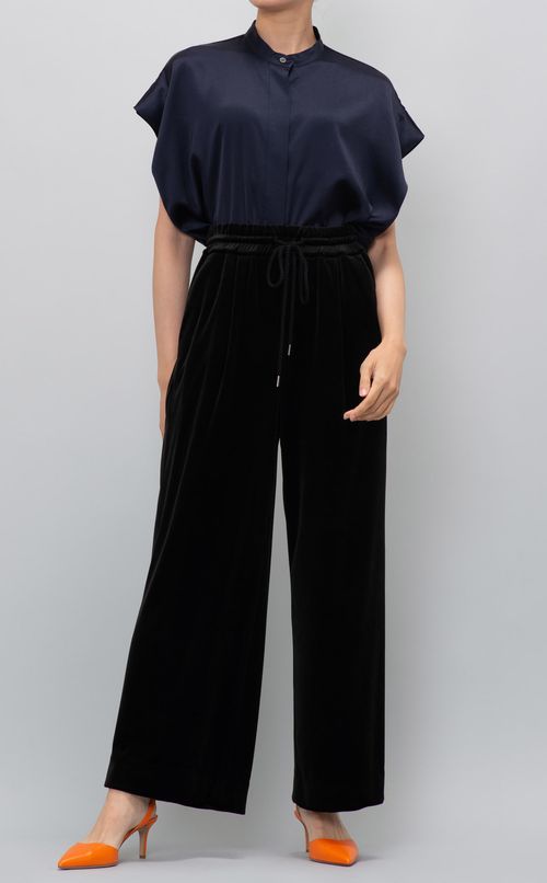 サテンショートスリーブシャツ