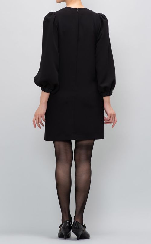 ロングパフスリーブボックスワンピース