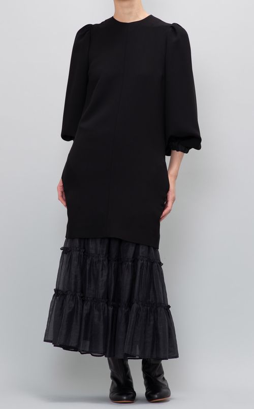 ロングパフスリーブボックスワンピース