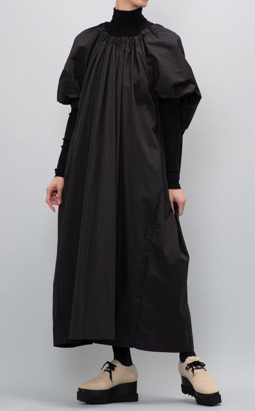 シャーリングイージーワンピース