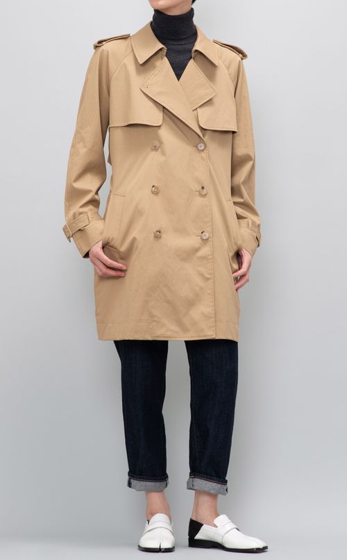 ショートトレンチコート