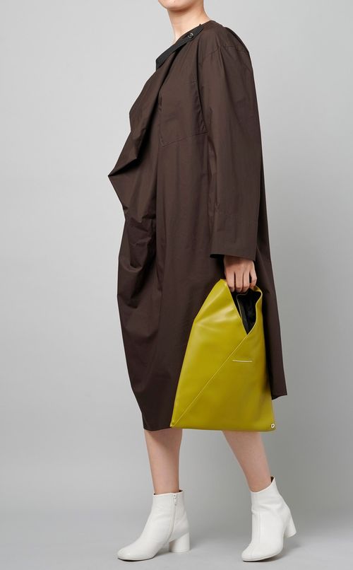 ネックデザインワンピース