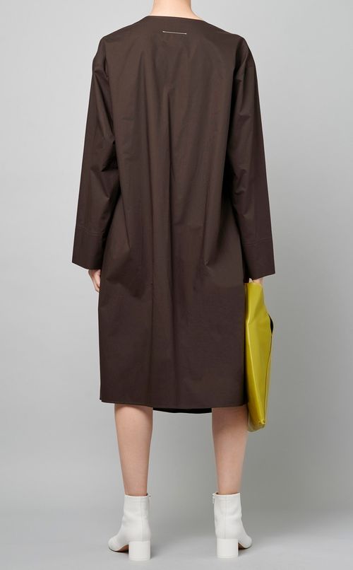 ネックデザインワンピース