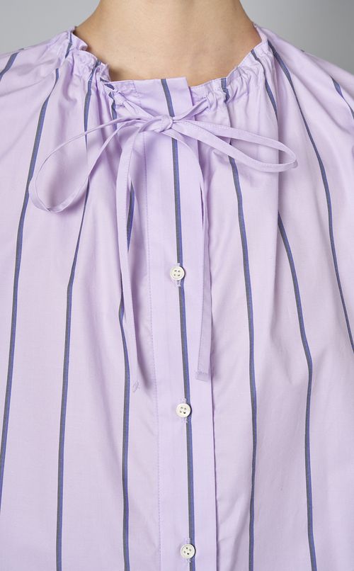 コットンノーカラーギャザーシャツ