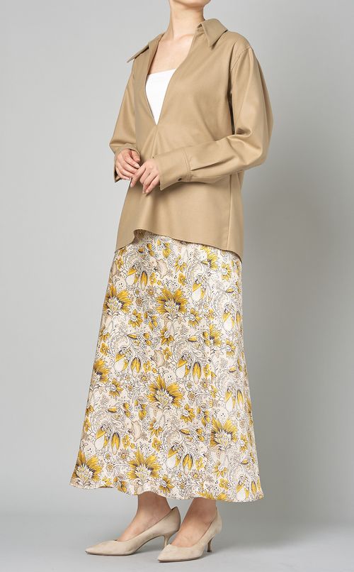 梳毛フラノVネックシャツ