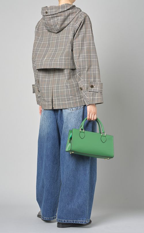 スクエアショルダーバッグ