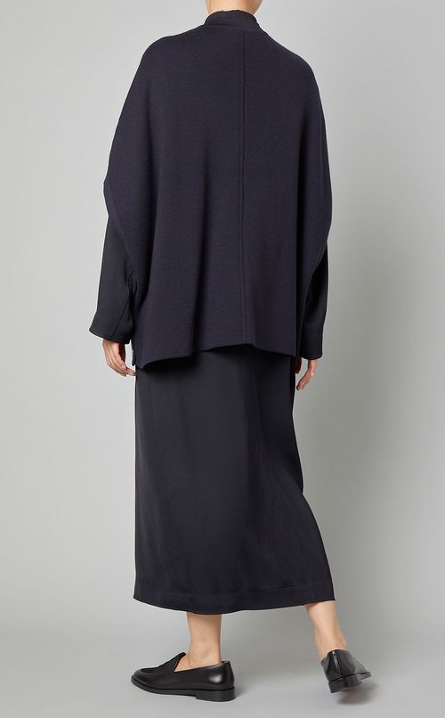 ゴールドボタンニットポンチョ