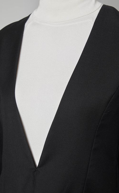 Vネックテーラードワンピース