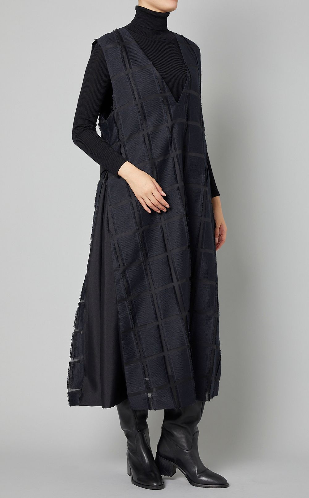 チェックジャガードVネックワンピース