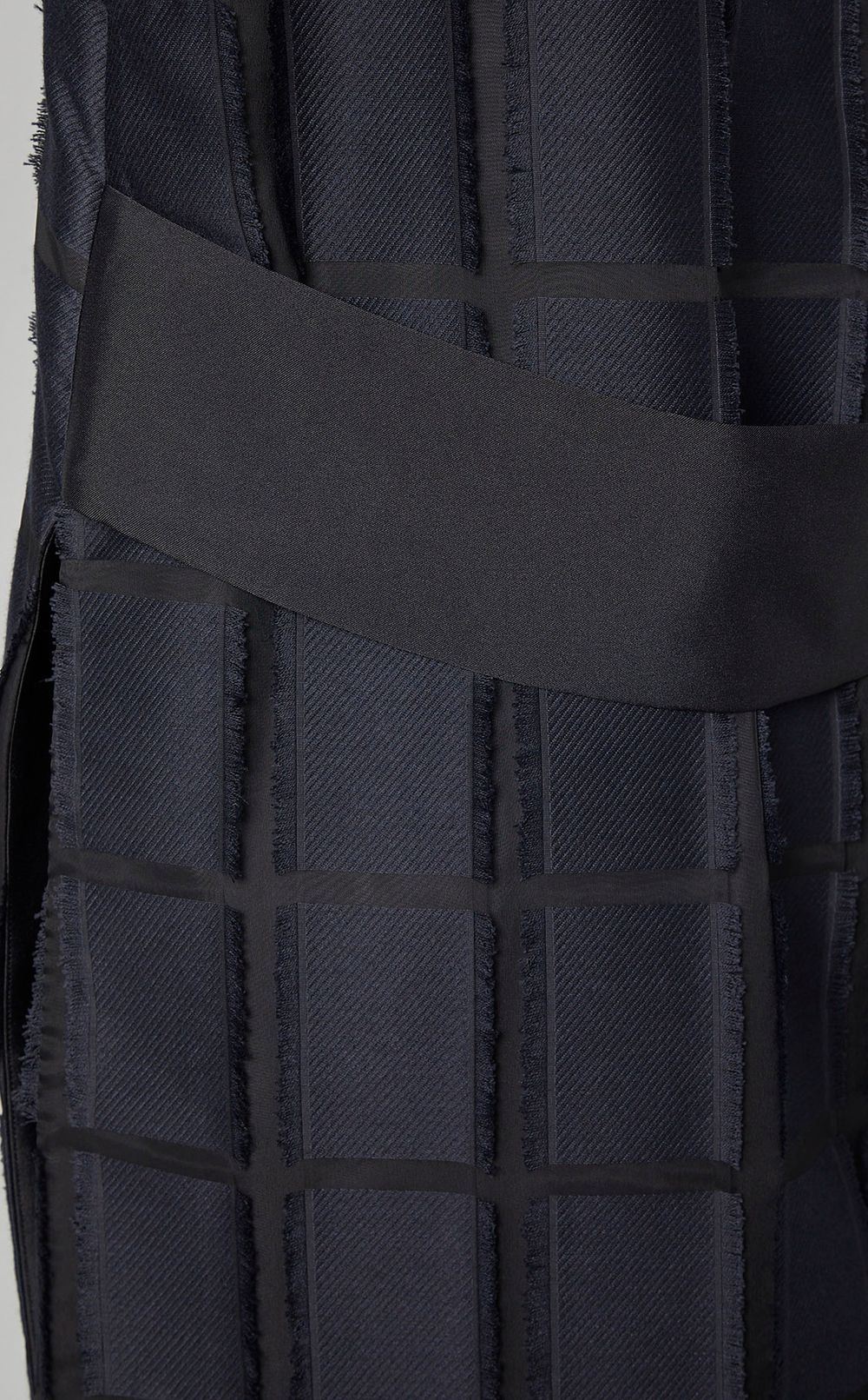 チェックジャガードVネックワンピース