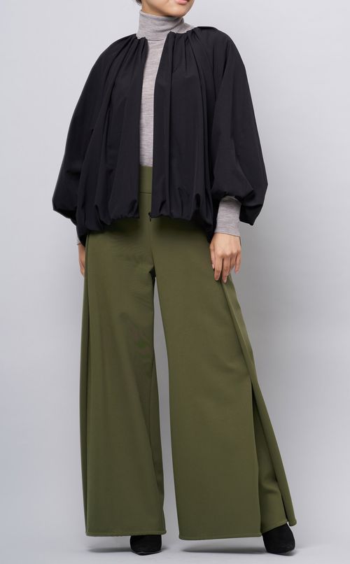 ノーカラータックブルゾン