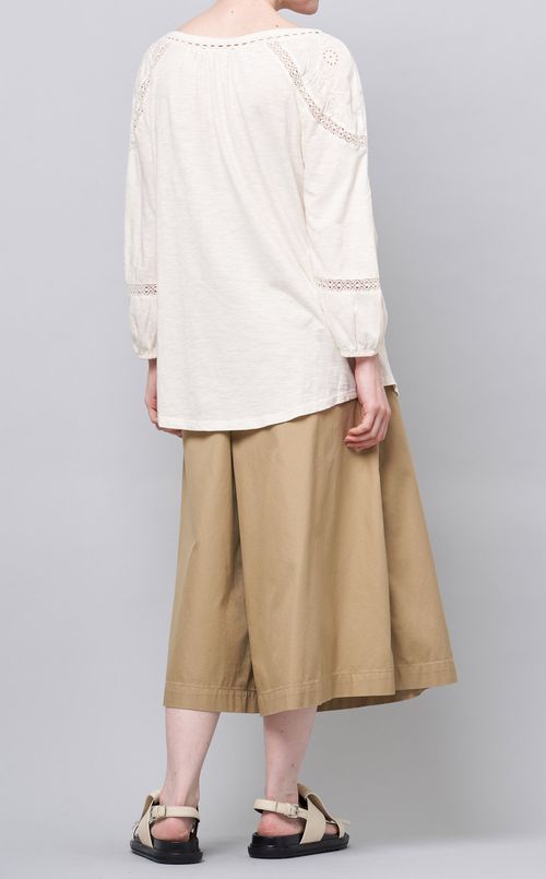 レースパフスリーブブラウス