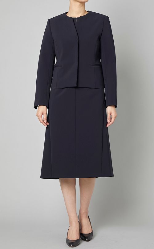 スリットネックフレアワンピース