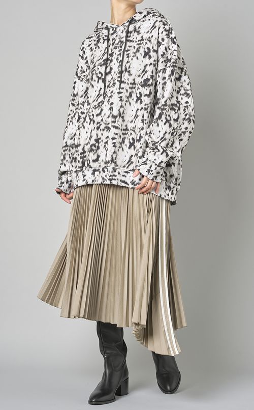 レオパードプリントスウェットプルオーバー