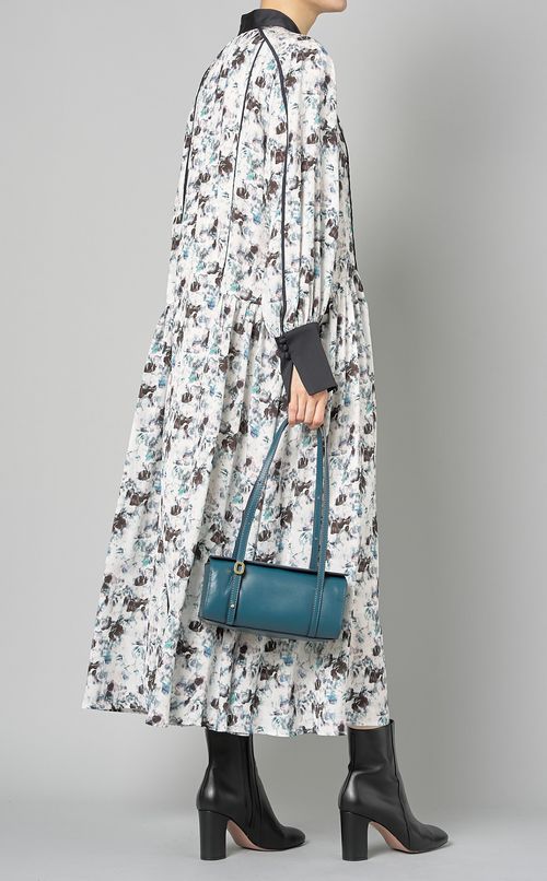 フラワープリントワンピース