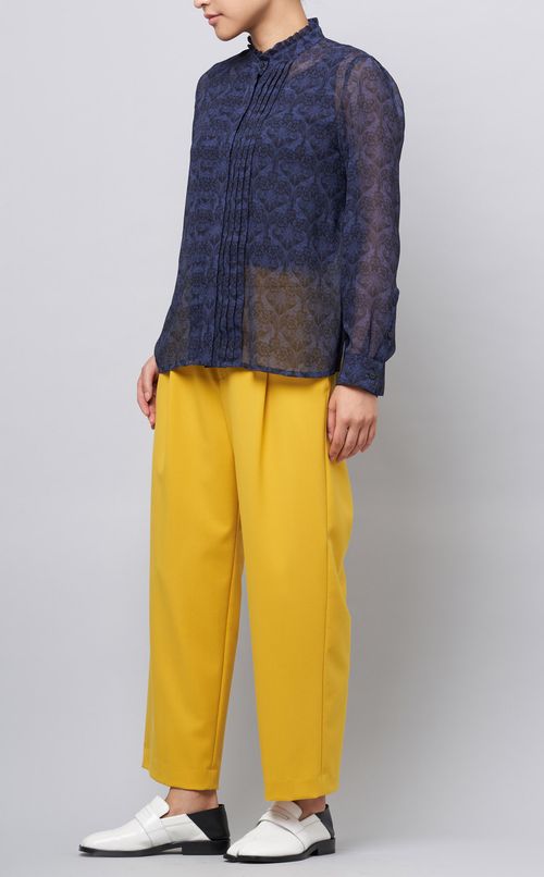 フラワープリントフリルカラーブラウス