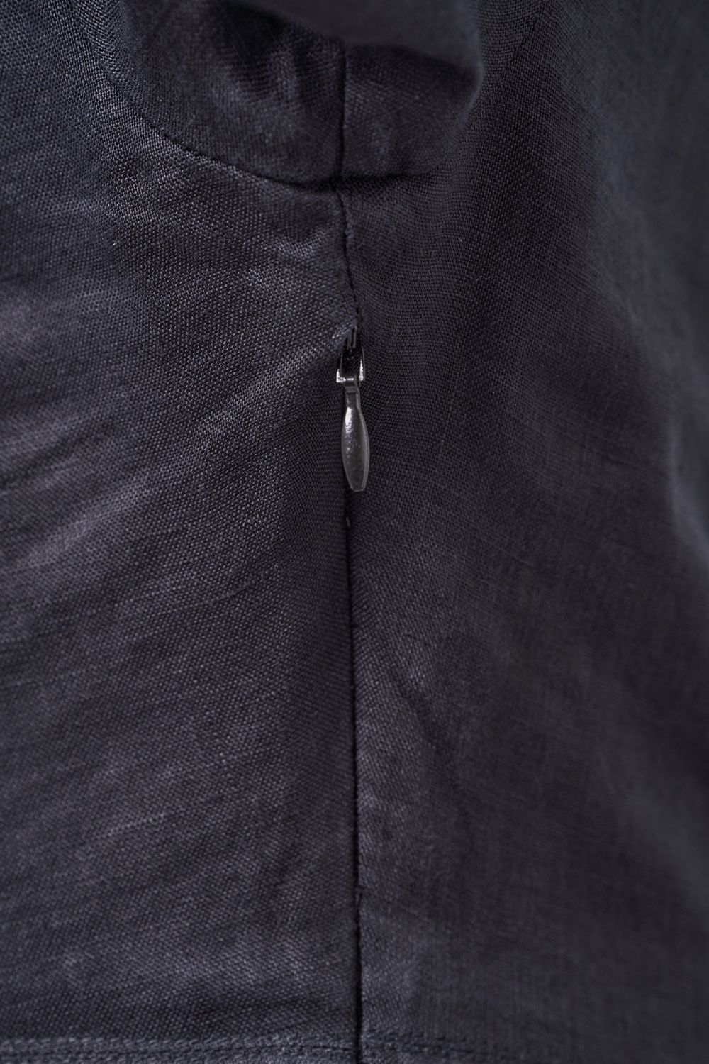 Vネックエンブロイダリーレースワンピース