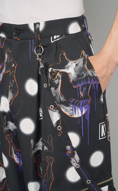 ジップショートパンツ