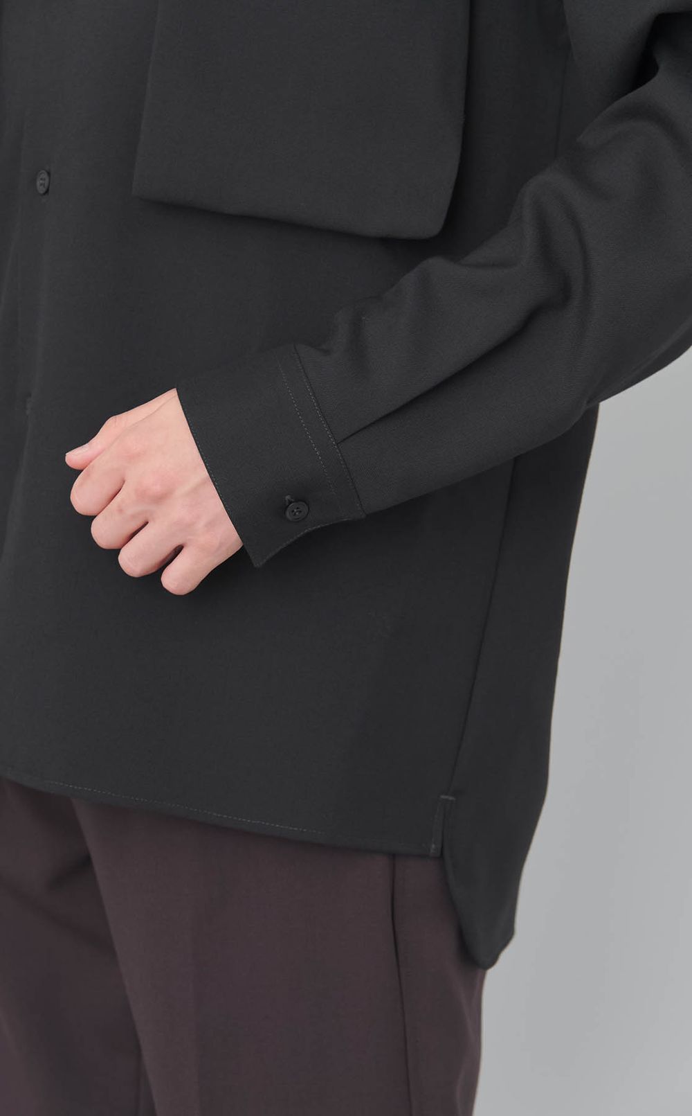 ノーカラーオーバーシャツ