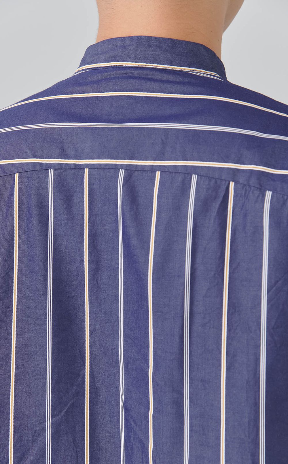 コットンストライプウィングカラーシャツ