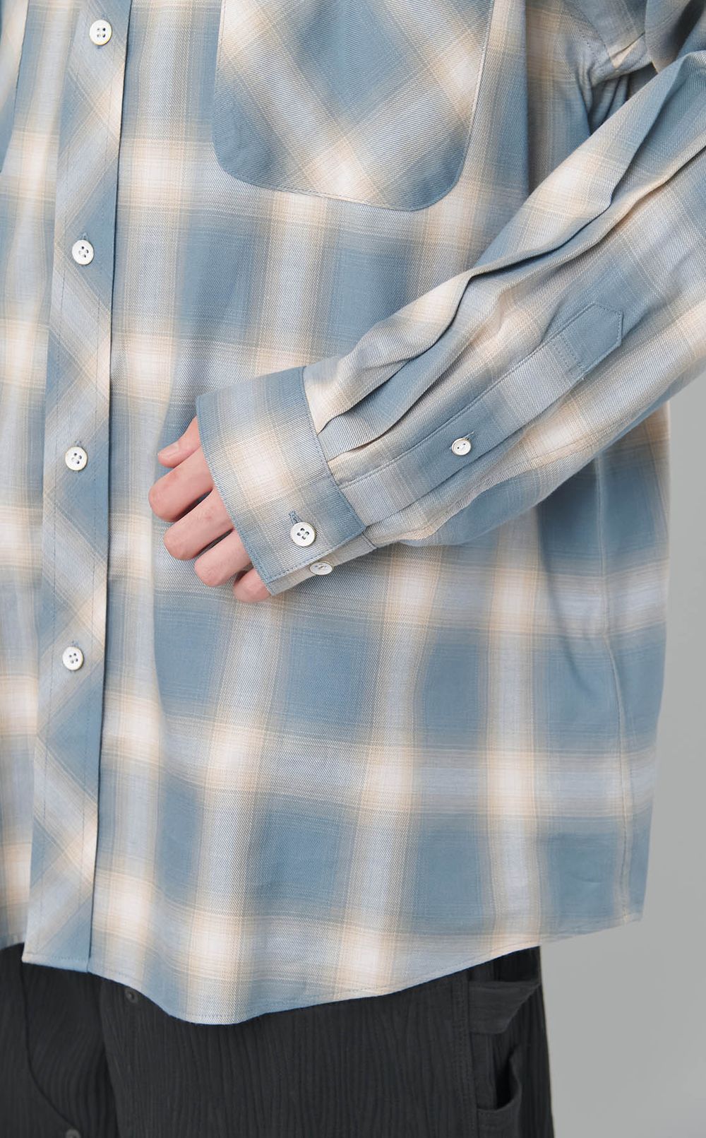 リラックスオンブレチェックシャツ