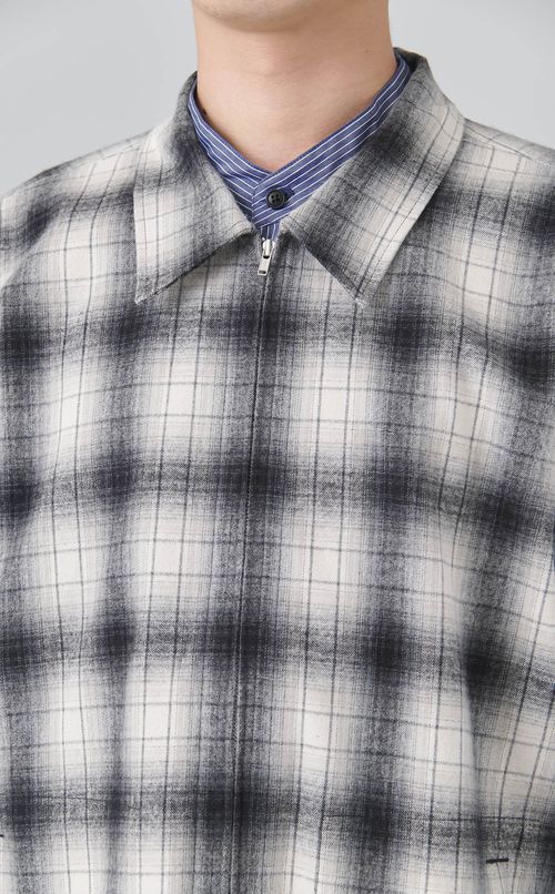 レイヤードジップシャツ