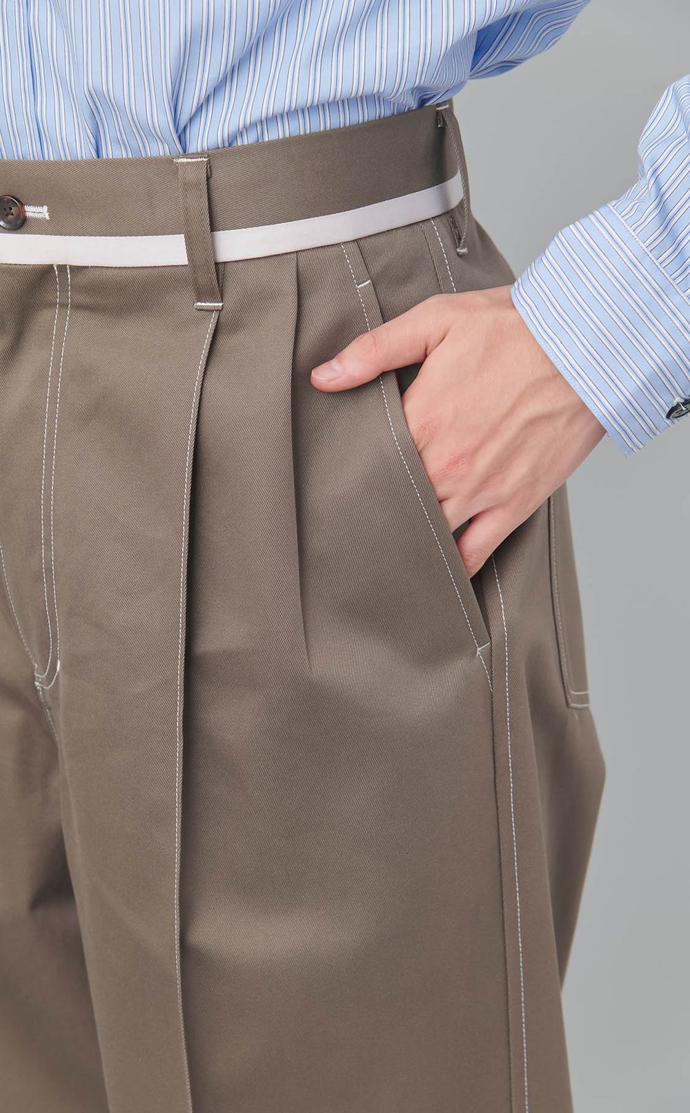 カラーステッチトラウザー