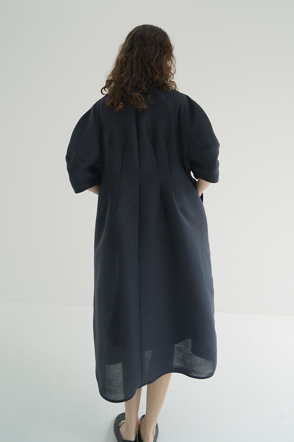 フォームスリーブワンピース