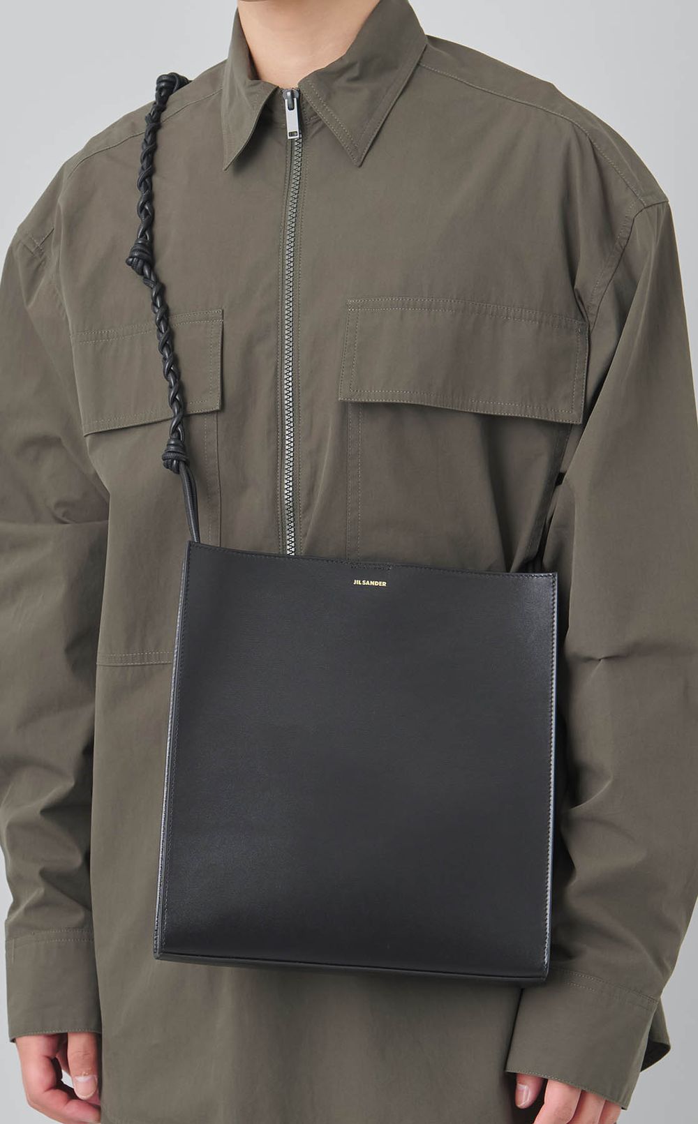 TANGLE MDレザーショルダーバッグ