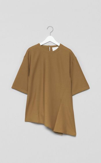 ボートネックボキシートップス