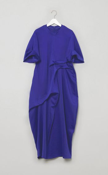 タックディティールワンピース