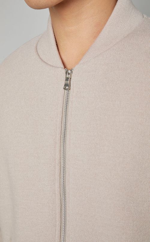 ニットジップジャケット