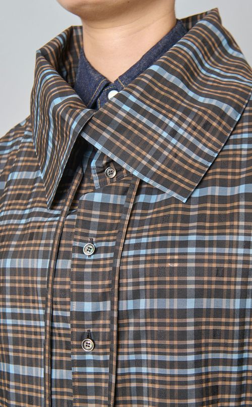 ダブルエンドチェック柄ラッフルブラウス