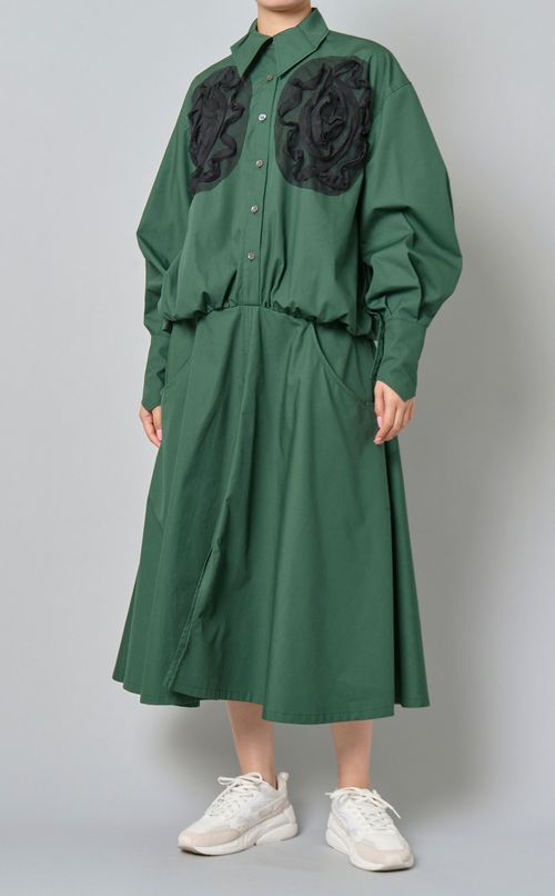 テープ刺繍ボリュームシャツワンピース