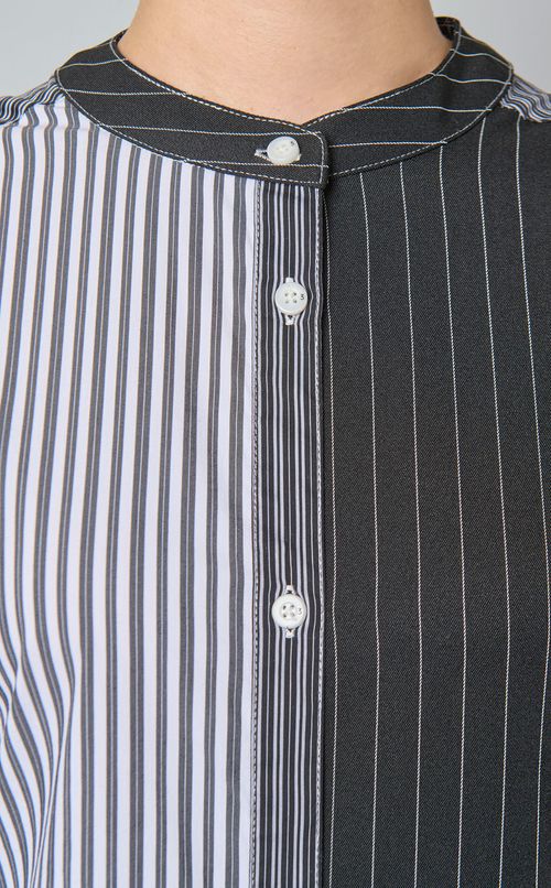 トライアングルタックシャツワンピース