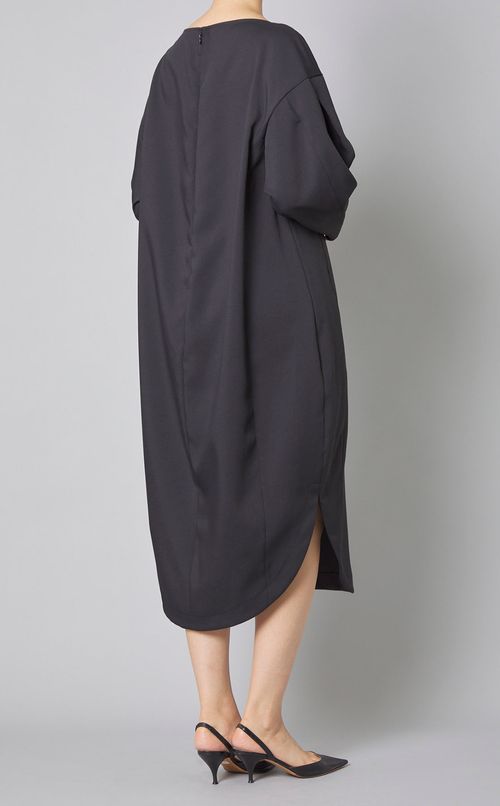 カーブコクーンドレス