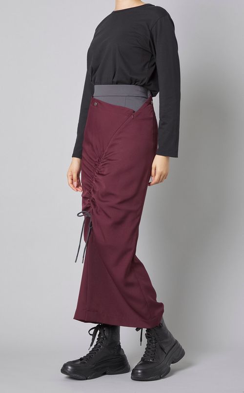 ターンオーバーギャザースカート