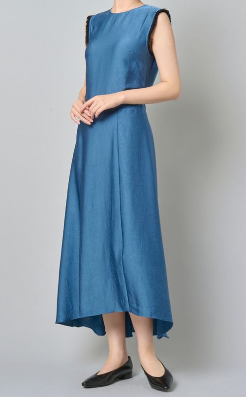 フリンジトリムノースリーブワンピース