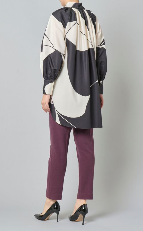 リーフプリントタイカラーブラウス