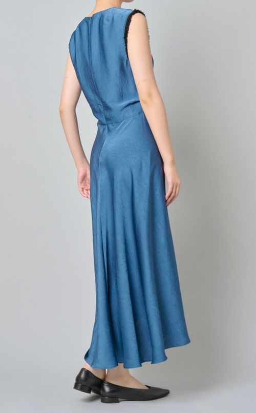 フリンジトリムノースリーブワンピース