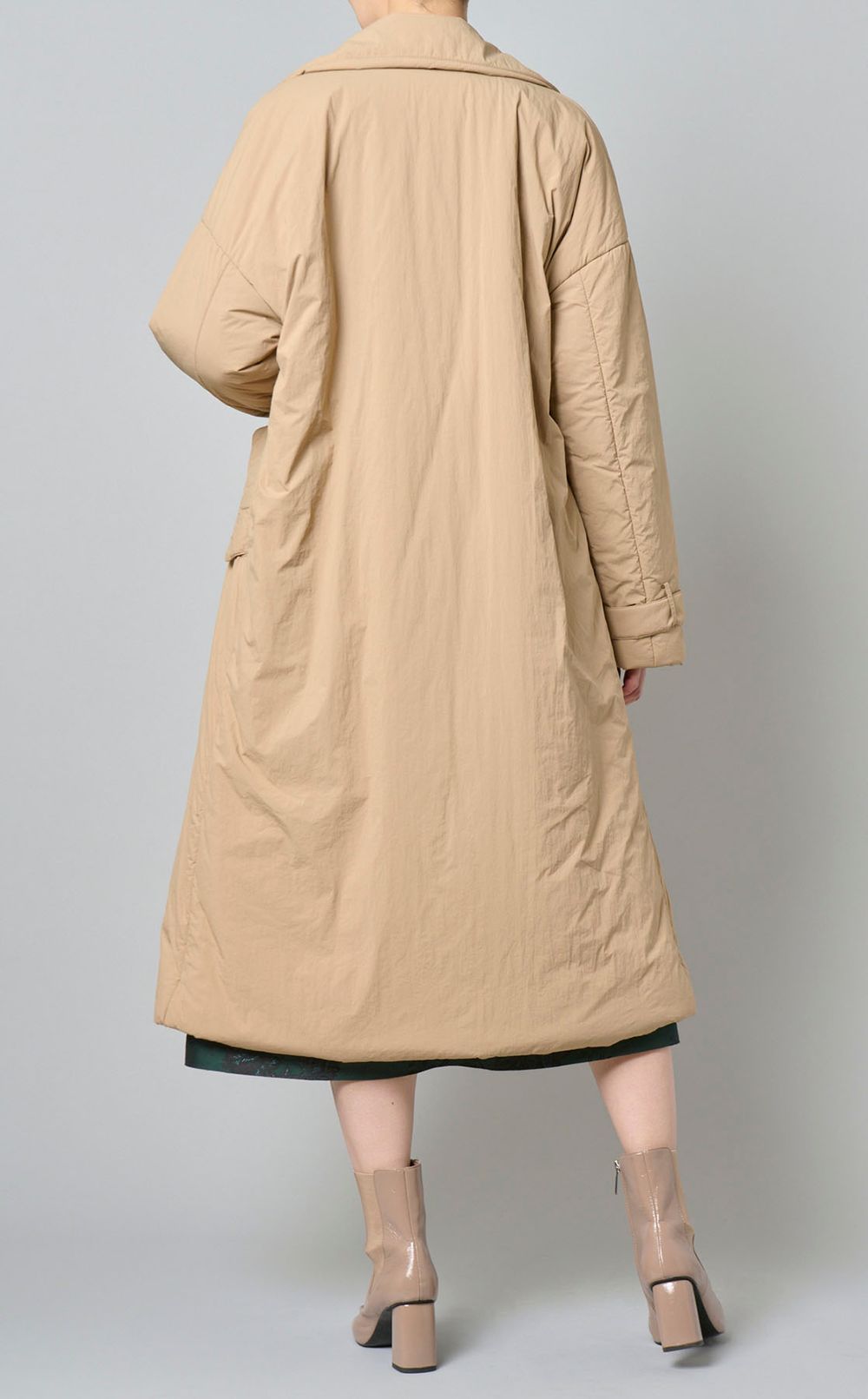 中綿ロングコート