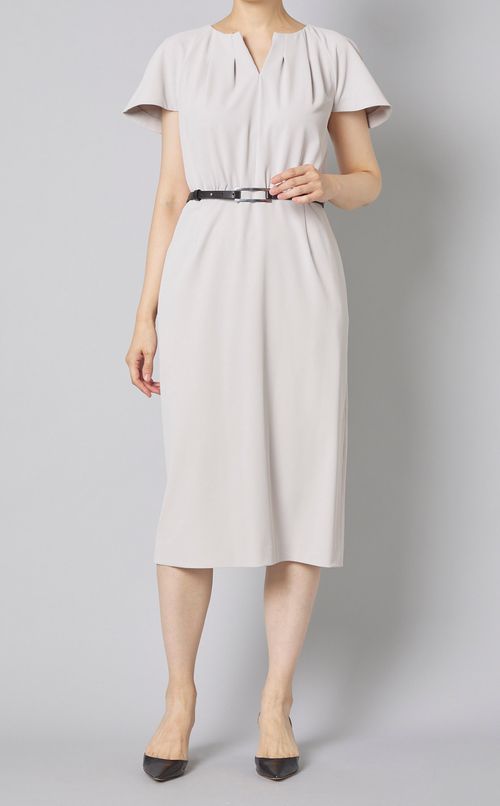 ストレッチベルテッドワンピース