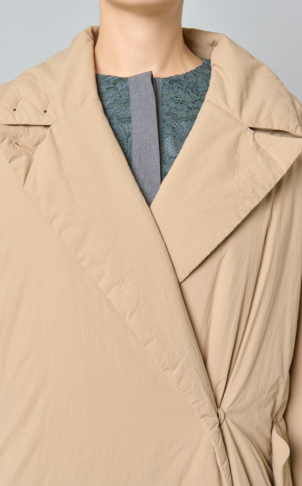 中綿ロングコート