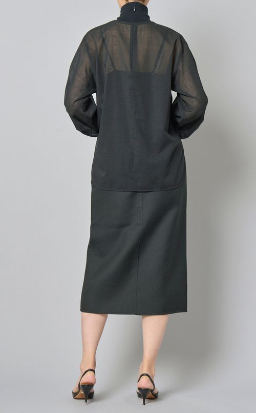 シアーハイネックギャザーブラウス