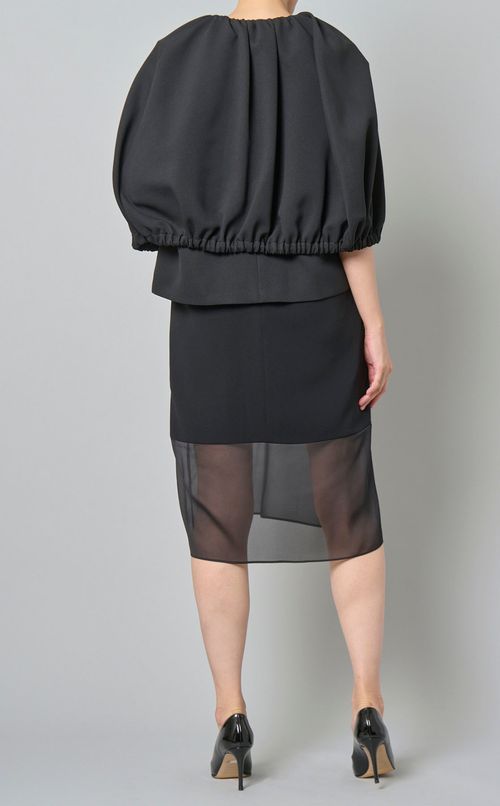 ケープレイヤードノーカラージャケット